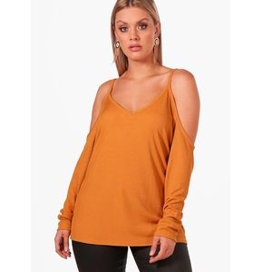 Ribbed Cold Shoulder Top